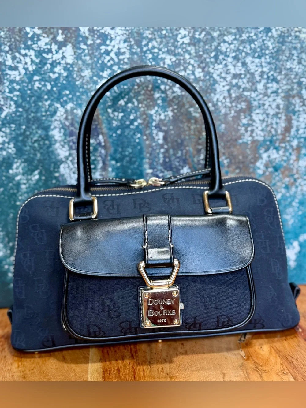 Dooney & Bourke rare mid